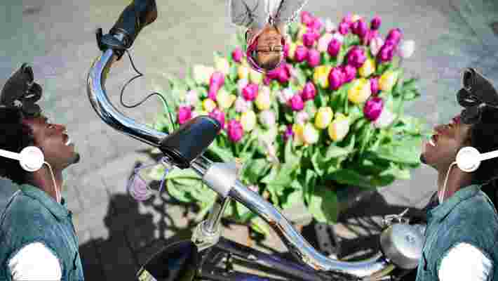 We tooted the world’s loudest bike horn on the streets and no one gave a fuck