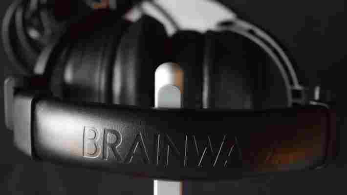 Review: The Brainwavz HM5 studio headphones provide pro sound at an indie price