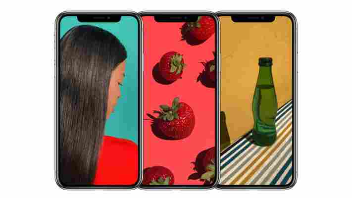 Apple is reportedly making 2 larger iPhone X successors next year